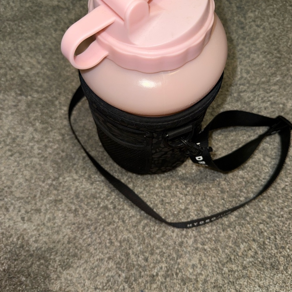 Hydro jug water bottle 73oz